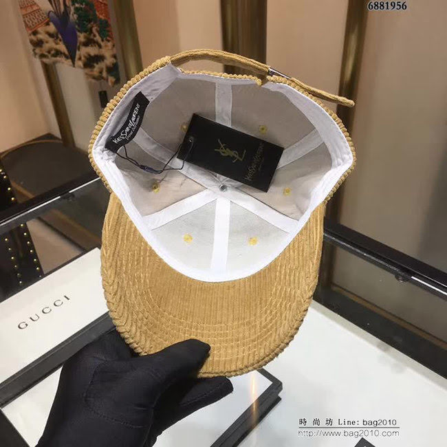 YSL聖羅蘭 跑量款 2018秋冬新款棒球帽 燈芯絨鴨舌帽 6881956 LLWJ6772